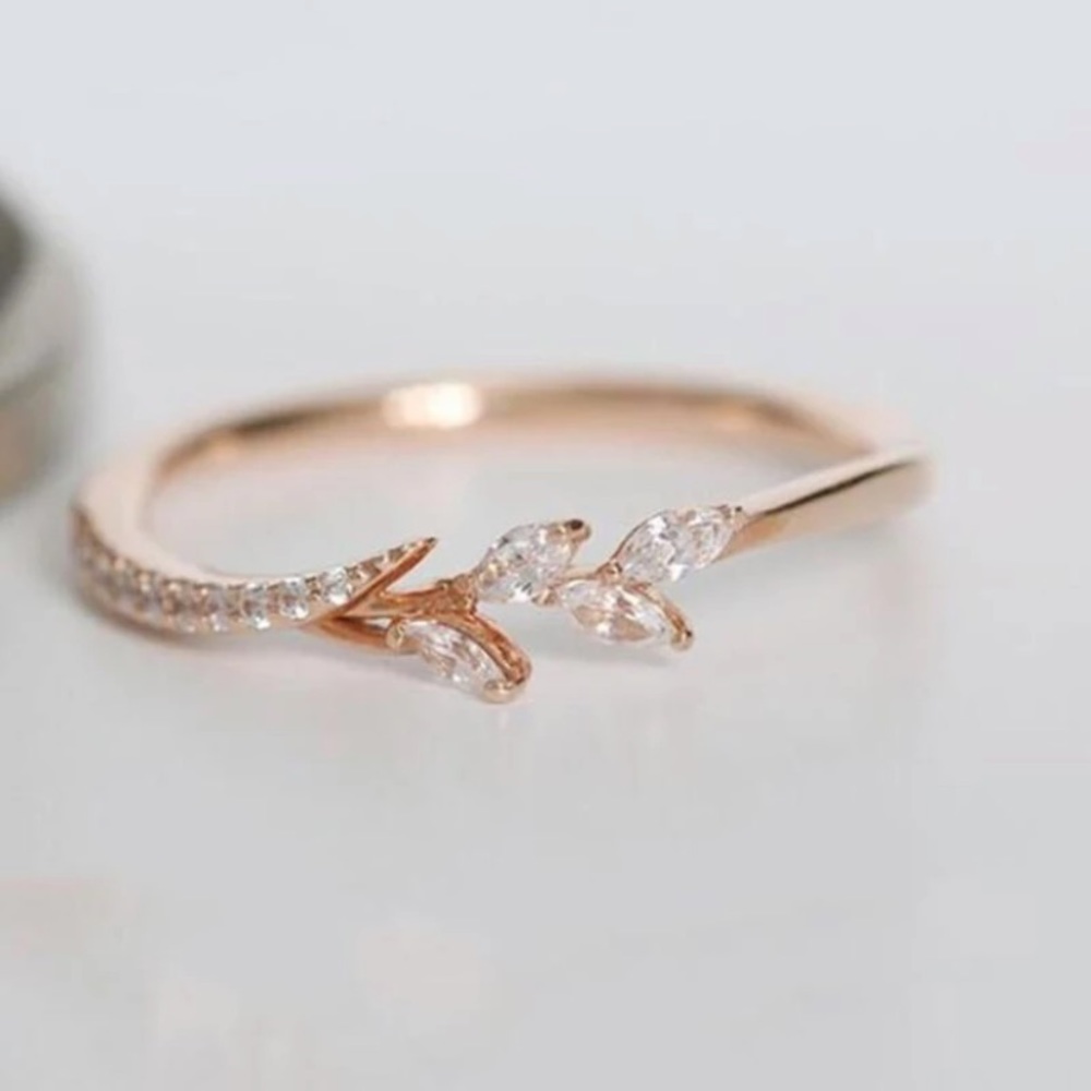 Leaf Crystal Women's Eternity Band Rings